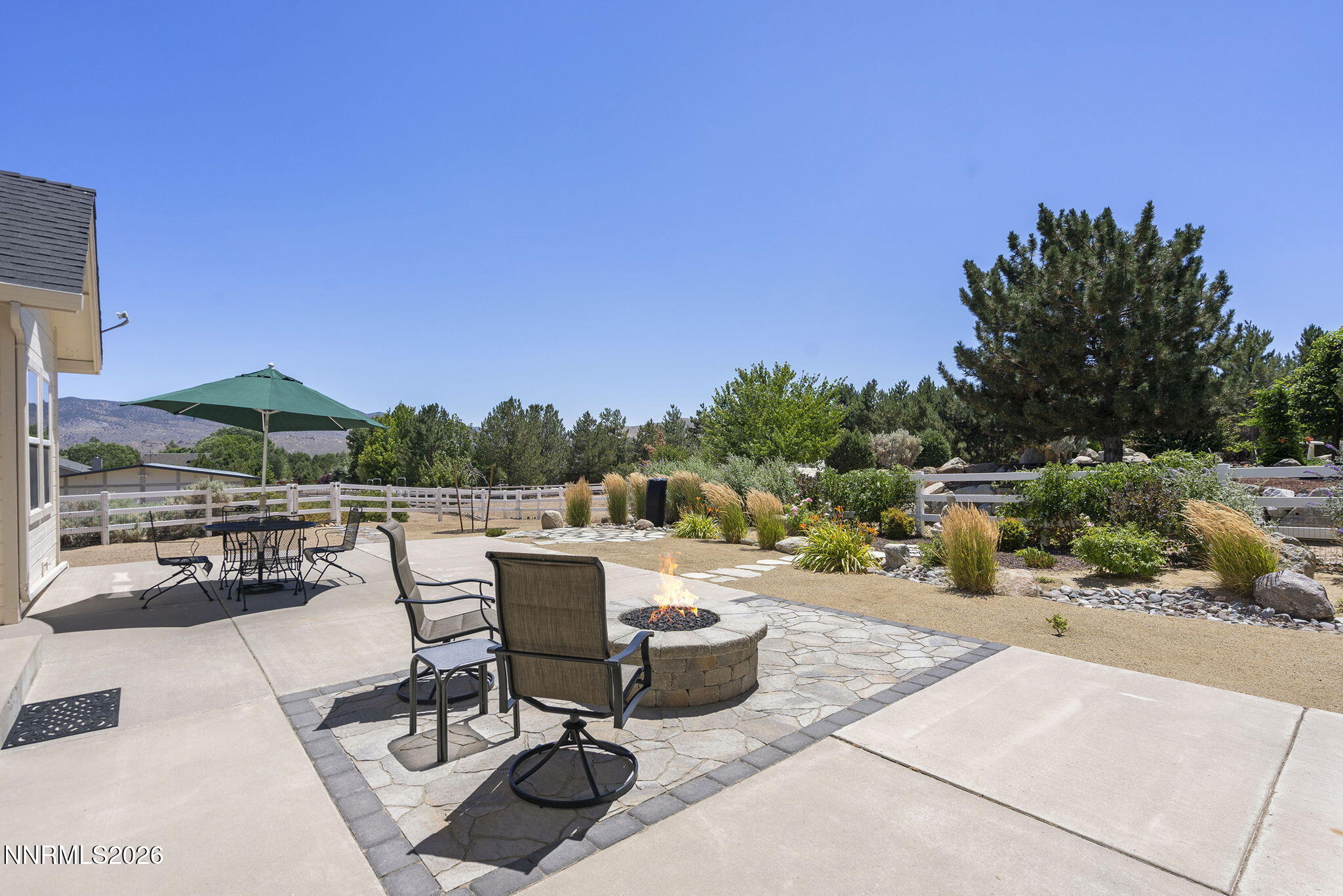 611 Rabe Way Carson City, NV 89701 - Photo 4 of 37 34-web-or-mls-_DSC0179