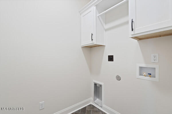 2984 Eden Lane Nesbit, MS 38651 - Photo 19 of 30 215-laundry