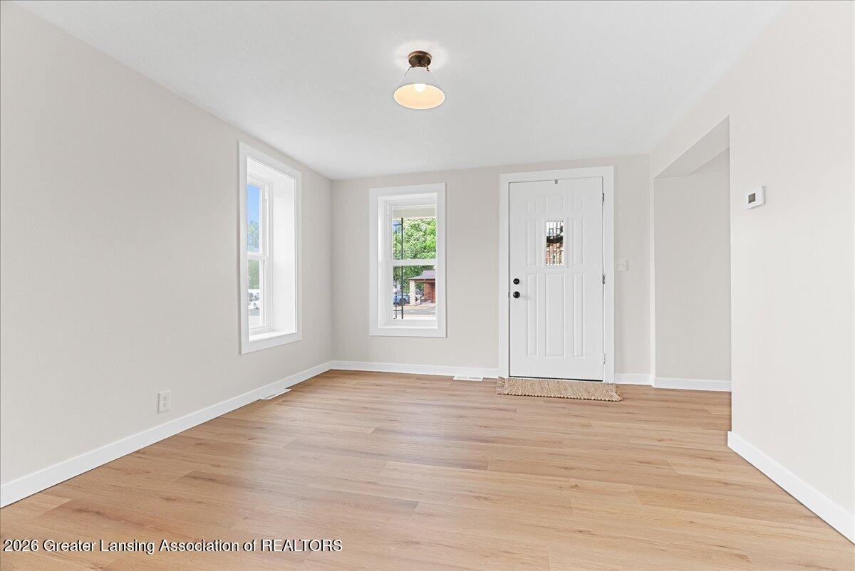 903 East State Street St. Johns, MI 48879 - Photo 7 of 38 20-Media Jett - 15