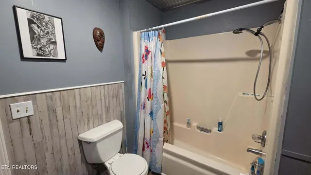 $175,000 | 957 Allardt Highway, Jamestown, TN 38556