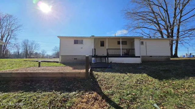 $175,000 | 957 Allardt Highway, Jamestown, TN 38556