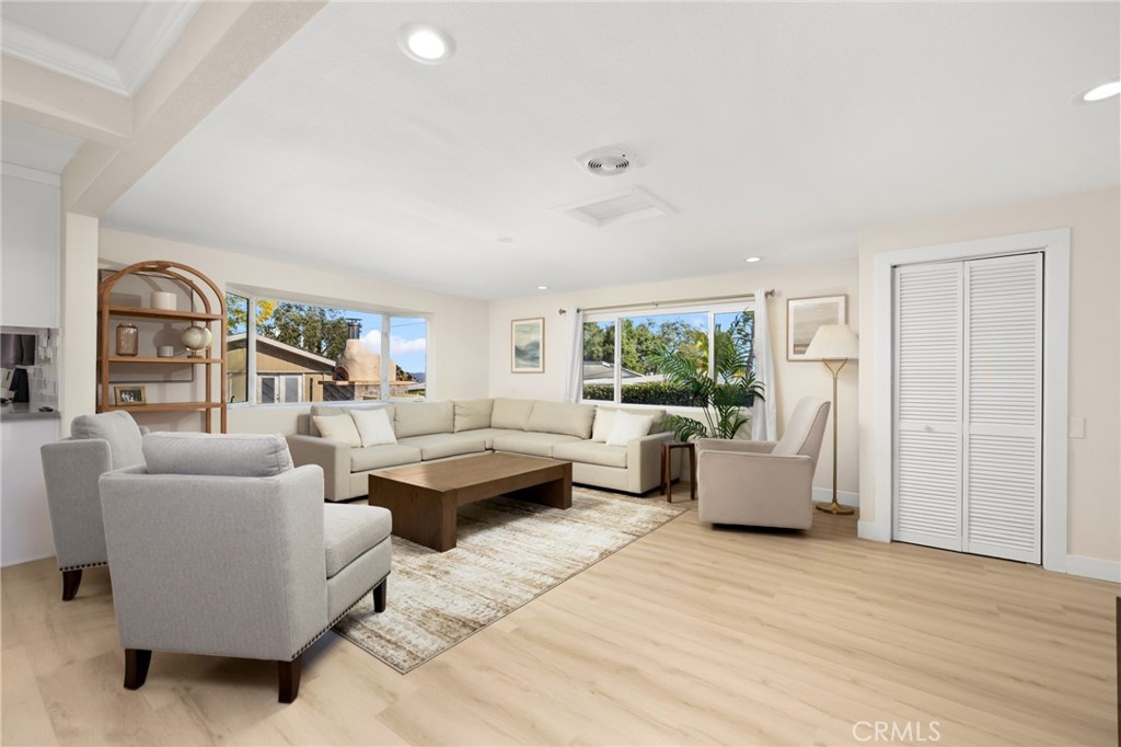 768 Ridgeside Drive Monrovia, CA 91016 - Photo 14 of 53
