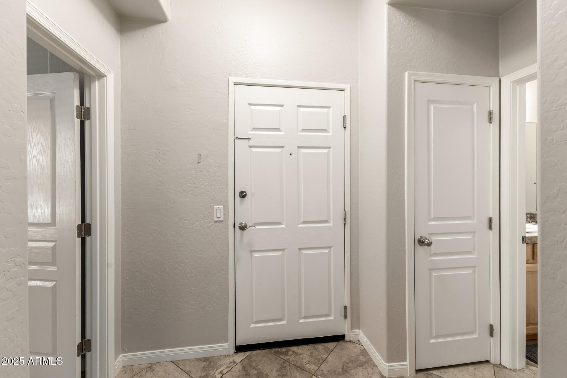 2989 North 44th Street, Unit 1003 Phoenix, AZ 85018 - Photo 11 of 41 Front Door