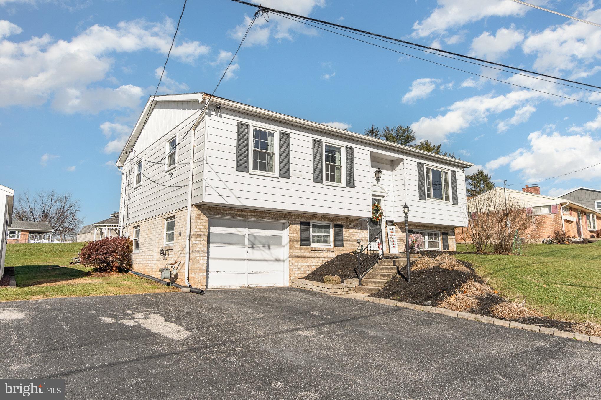 2445 Church Road York, PA 17408 - Photo 1 of 26 Gallery Image 1