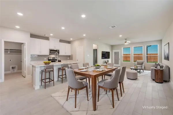 $2,250 | 3212 Lucia Way, Princeton, TX 75407