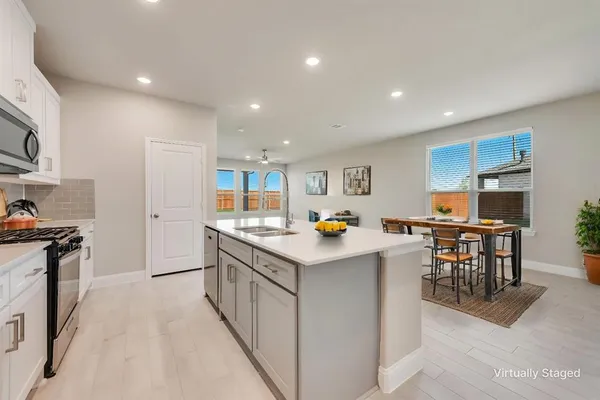 $2,250 | 3212 Lucia Way, Princeton, TX 75407