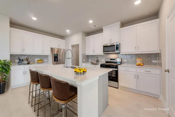 $2,250 | 3212 Lucia Way, Princeton, TX 75407