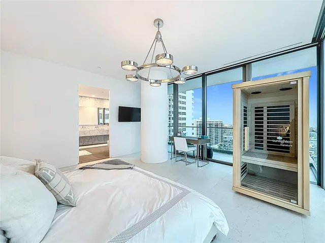 $2,975,000 | 2000 South Ocean Drive, Unit 12A, Hallandale Beach, FL 33009