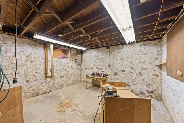 $419,900 | 3661 Blue Goose Road, West Bend, WI 53095