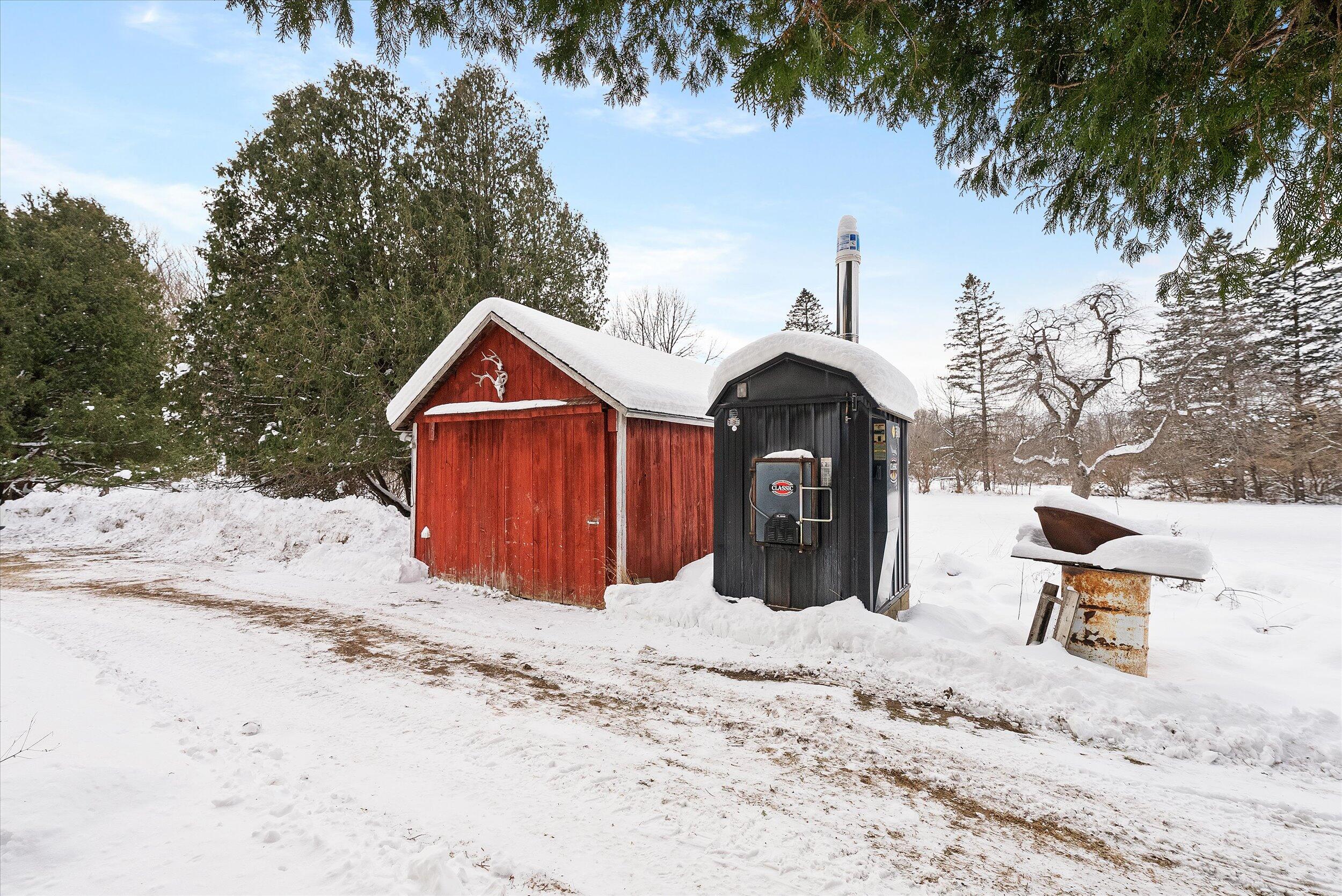 3661 Blue Goose Road West Bend, WI 53095 - Photo 36 of 66 36-Backyard