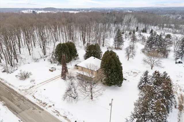 $419,900 | 3661 Blue Goose Road, West Bend, WI 53095