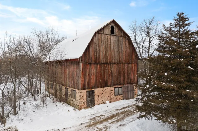 $419,900 | 3661 Blue Goose Road, West Bend, WI 53095