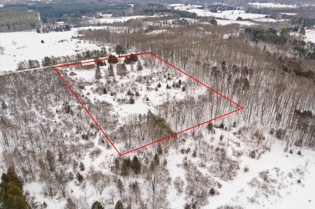 $419,900 | 3661 Blue Goose Road, West Bend, WI 53095