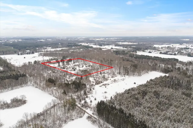 $419,900 | 3661 Blue Goose Road, West Bend, WI 53095