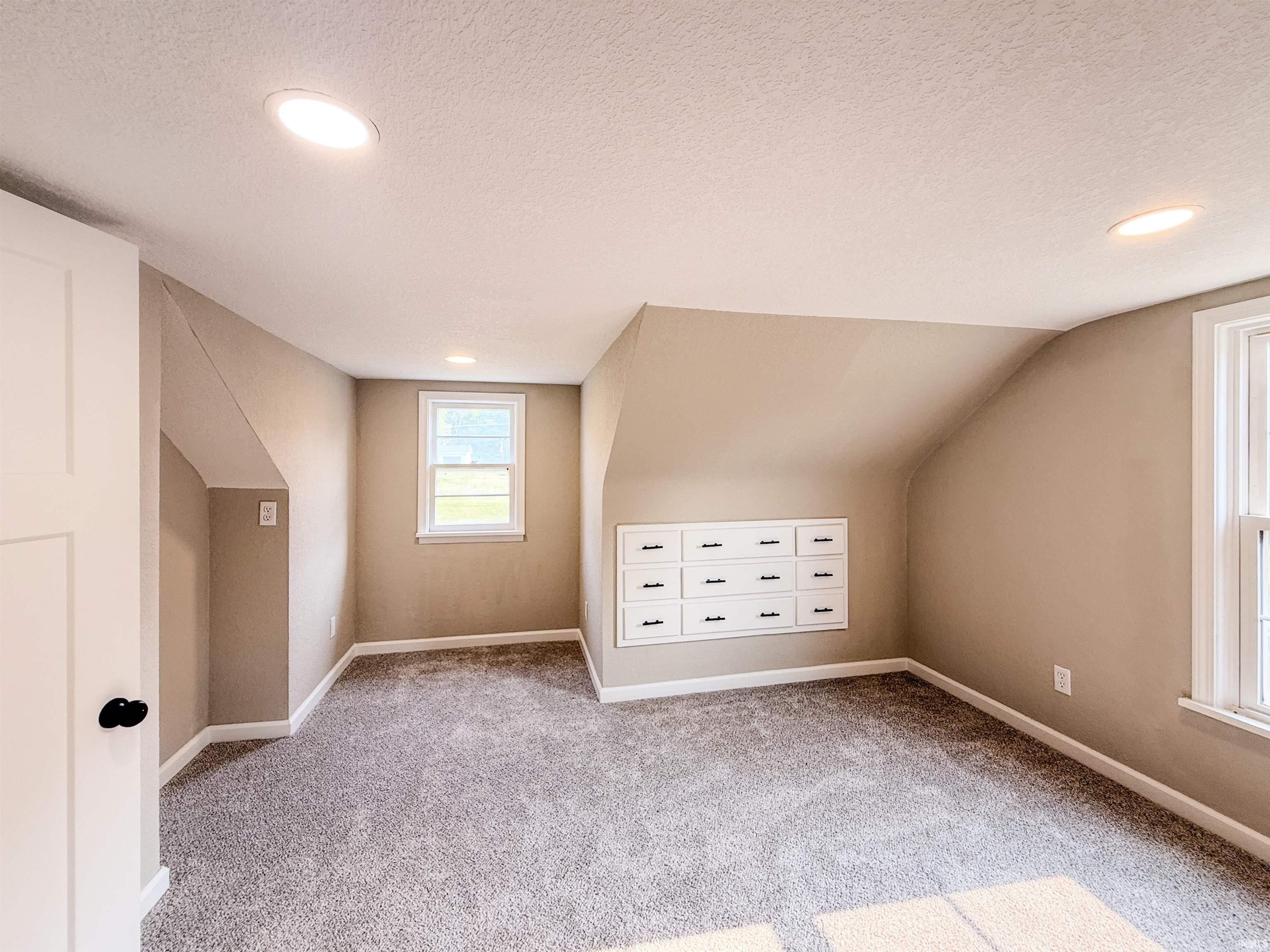 7831 Hosler Road Leo, IN 46765 - Photo 37 of 44