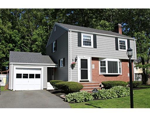 75 Robin Hood Road Stoneham, MA 02180 - Photo 1 of 27 Gallery Image 1