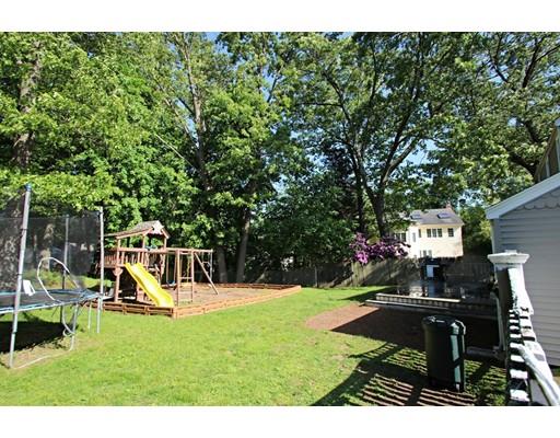75 Robin Hood Road Stoneham, MA 02180 - Photo 26 of 27 Gallery Image 26