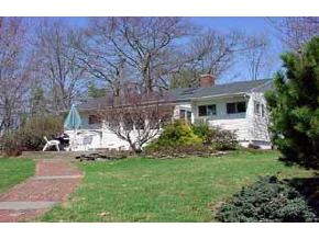60 Tolend Road Dover, NH 03820 - Photo 2 of 3