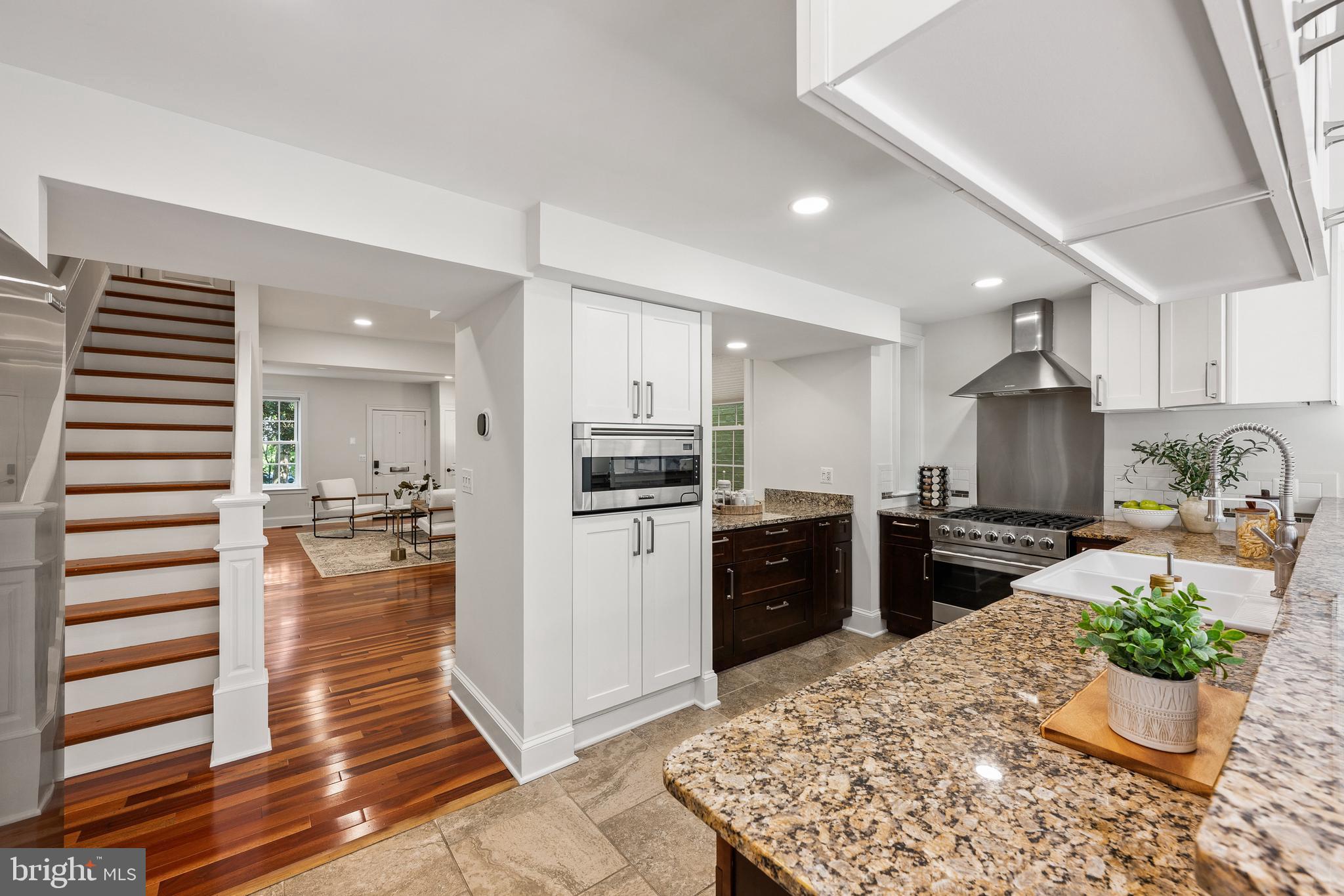 535 6th Street Southeast Washington, DC 20003 - Photo 11 of 40