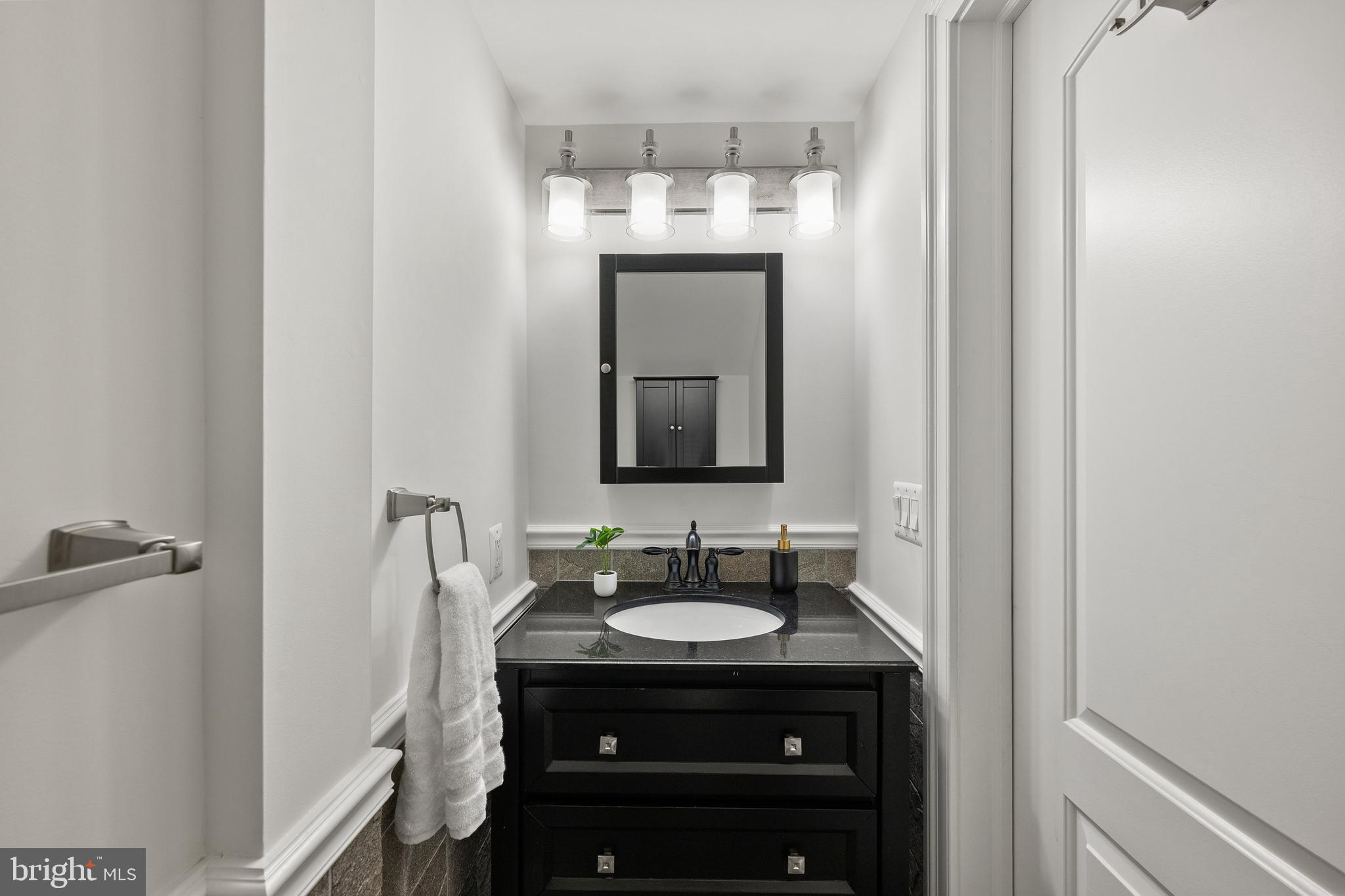 535 6th Street Southeast Washington, DC 20003 - Photo 14 of 40