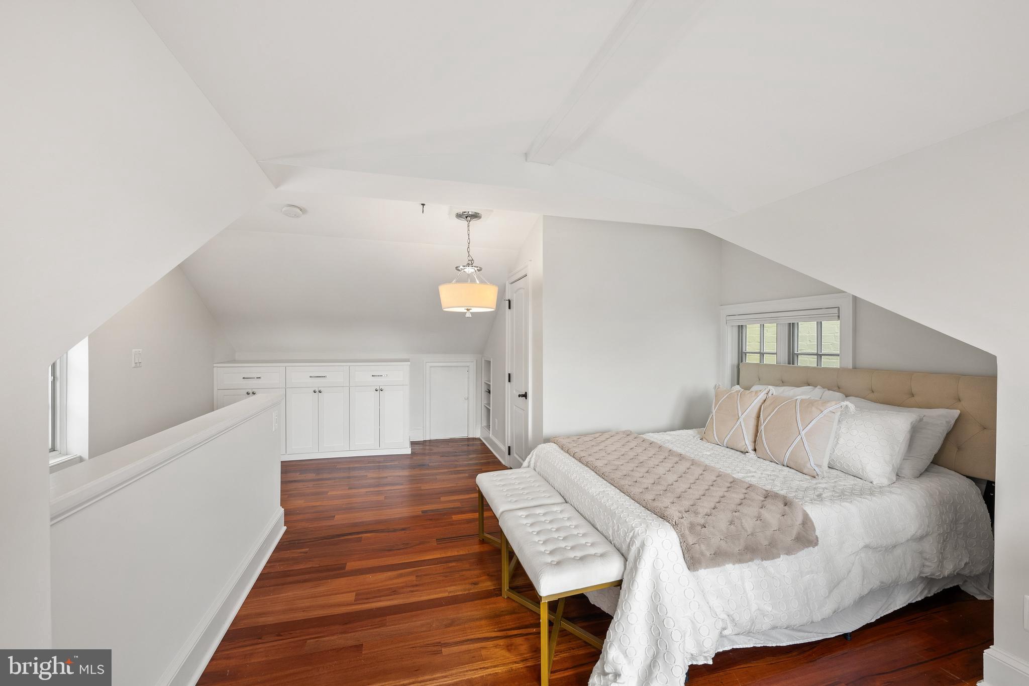 535 6th Street Southeast Washington, DC 20003 - Photo 26 of 40