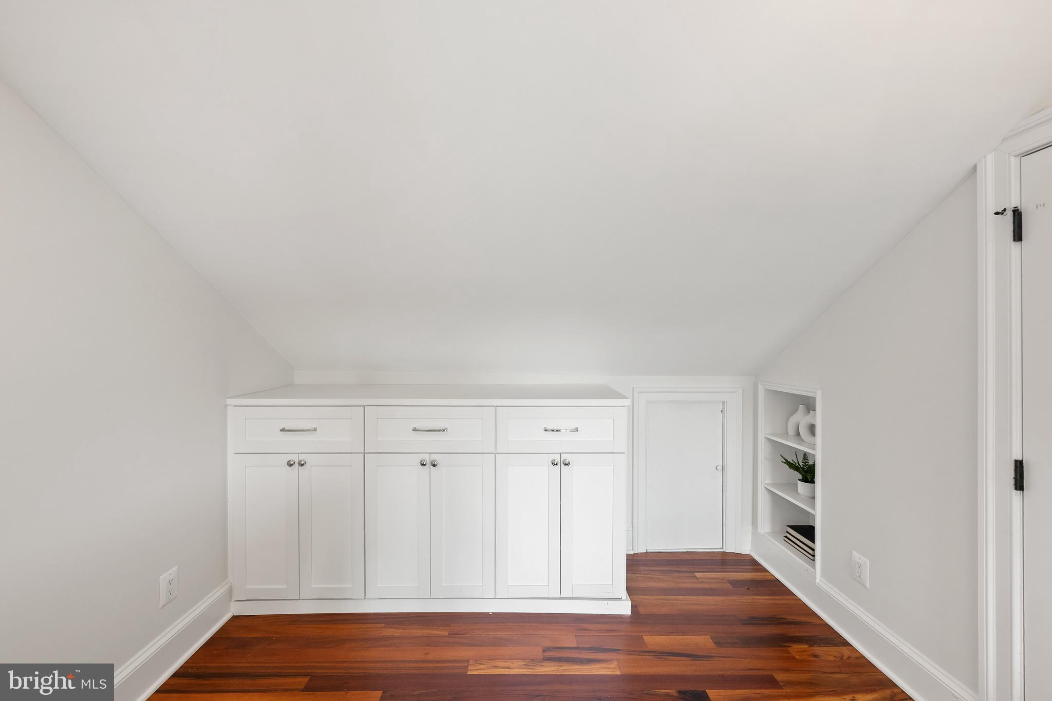 535 6th Street Southeast Washington, DC 20003 - Photo 27 of 40