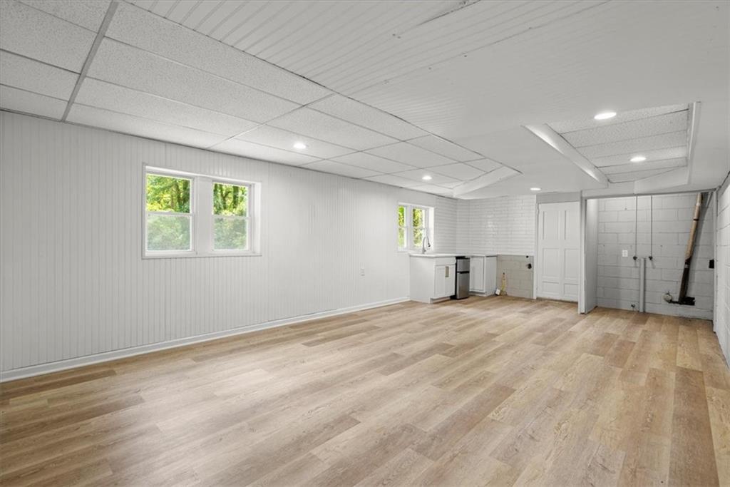 1879 King George Lane Southwest Atlanta, GA 30331 - Photo 33 of 46