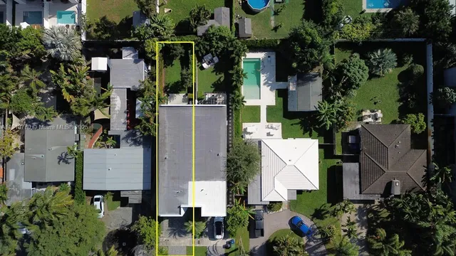 $999,000 | 1226 Northeast 11th Avenue, Fort Lauderdale, FL 33304