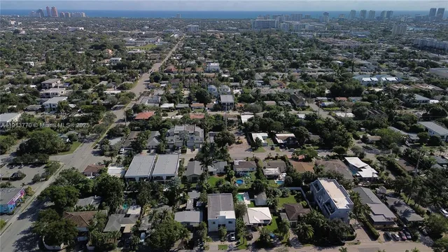 $999,000 | 1226 Northeast 11th Avenue, Fort Lauderdale, FL 33304