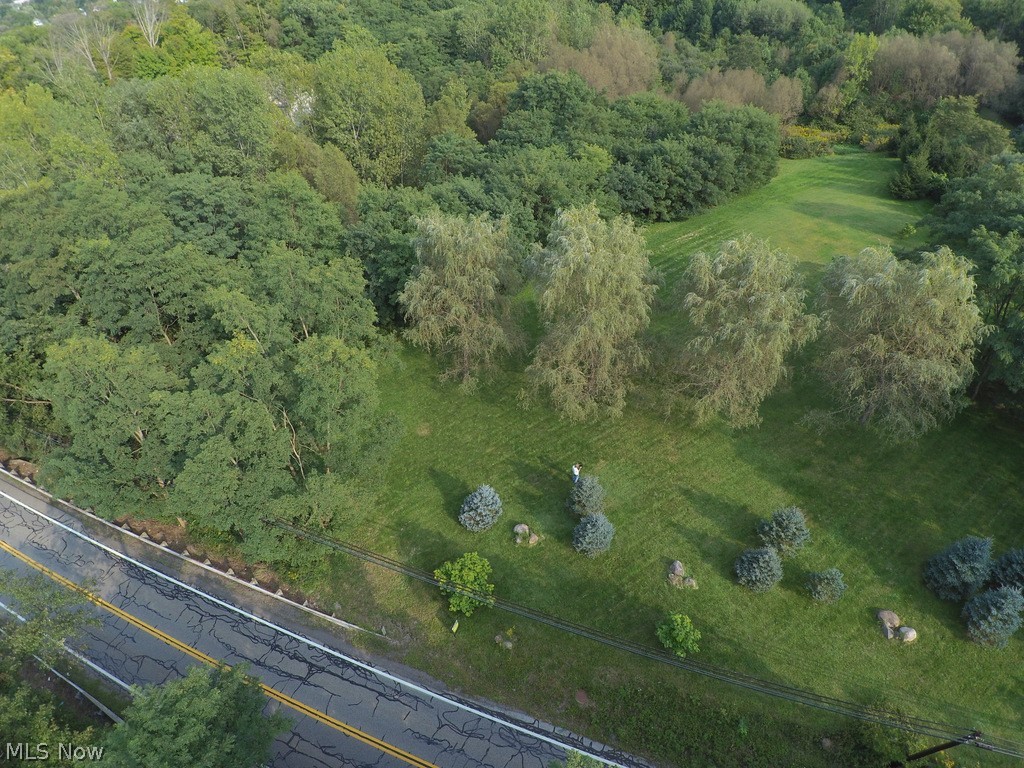 330 Wilson Mills Road Chardon, OH 44024 - Photo 13 of 17