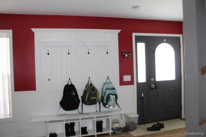 601 Garden Lane Perry, MI 48872 - Photo 5 of 17