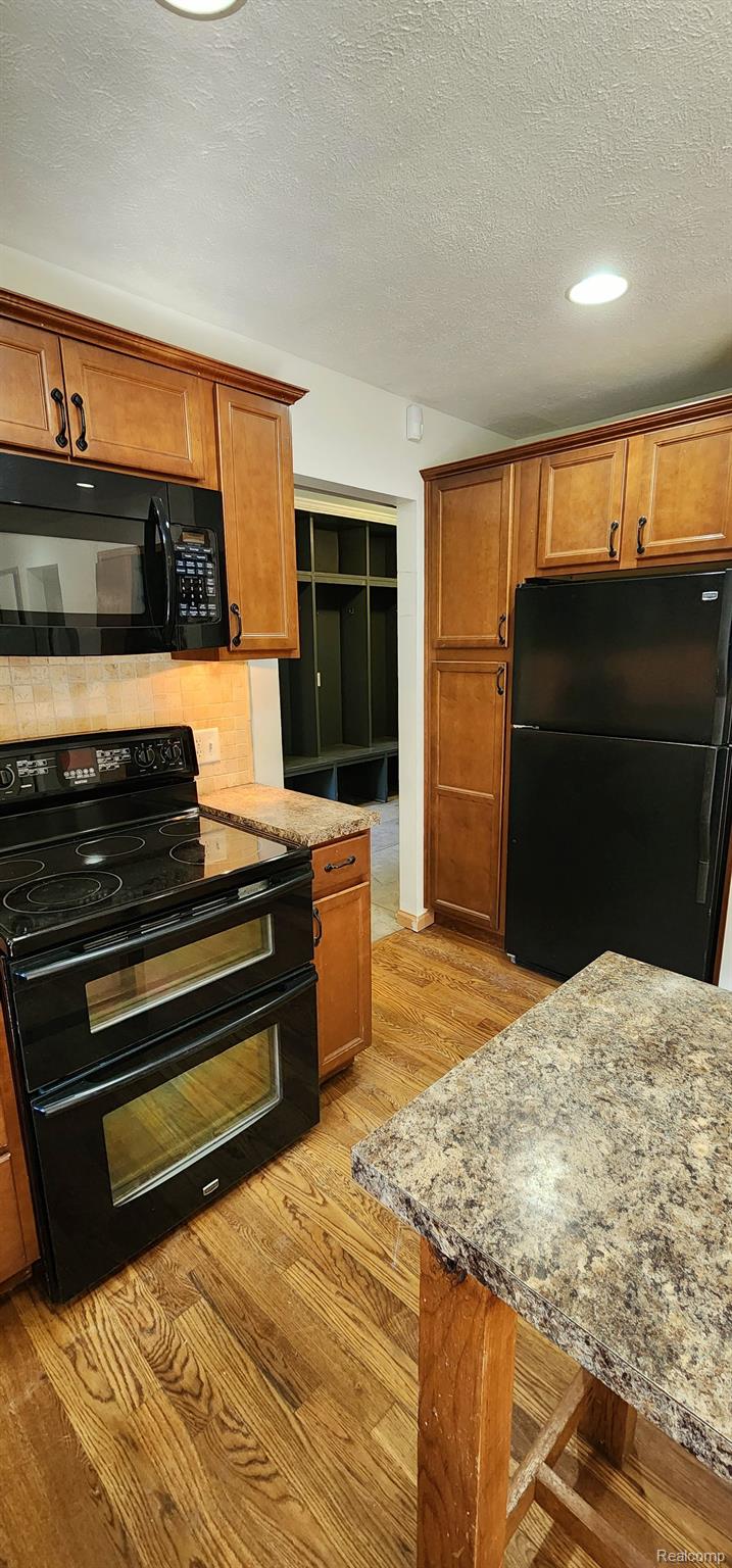 6562 Hawkins Road Jackson, MI 49201 - Photo 12 of 58 Gallery Image 12