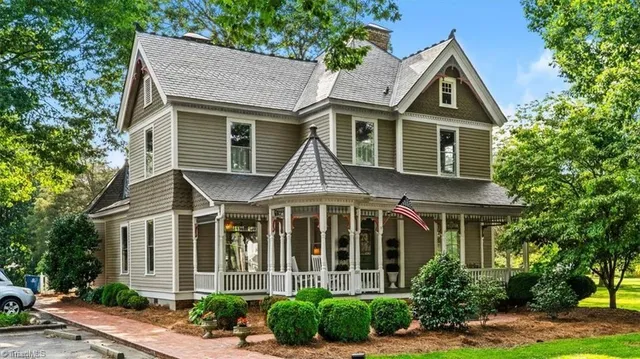 $615,000 | 605 North Asheboro Street, Liberty, NC 27298