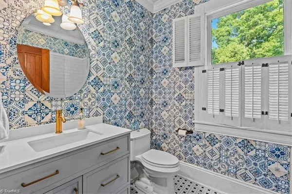 $615,000 | 605 North Asheboro Street, Liberty, NC 27298
