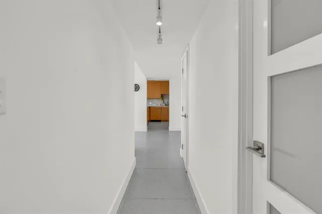 $3,400 | 11930 North Bayshore Drive, Unit 404, North Miami, FL 33181