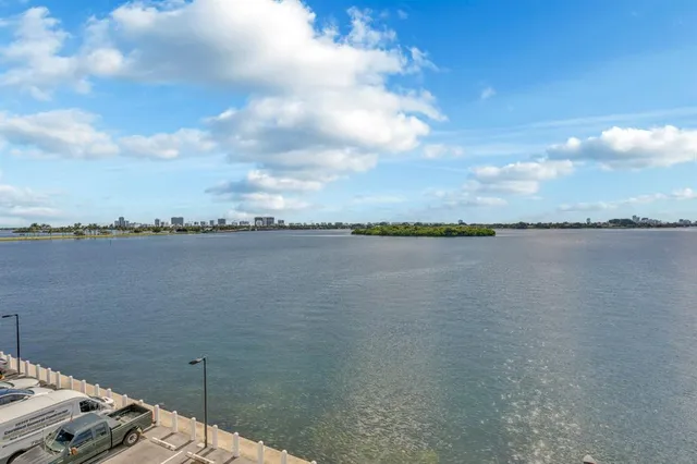 $3,400 | 11930 North Bayshore Drive, Unit 404, North Miami, FL 33181