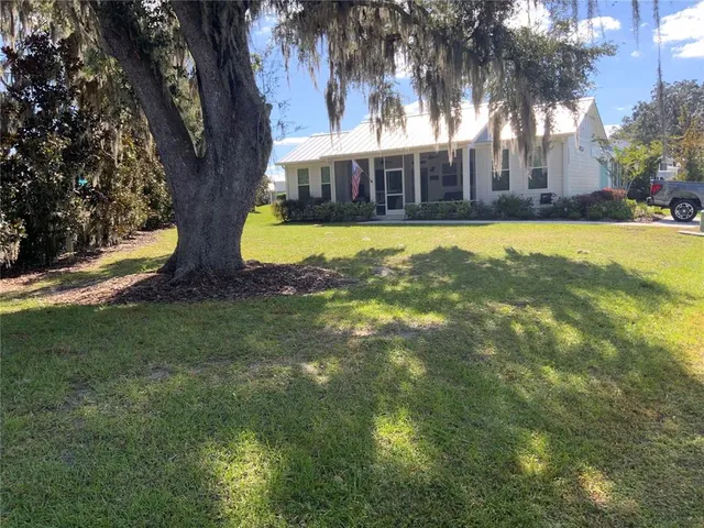 $192,500 | 12103 Grand Oak Lane, Oxford, FL 34484