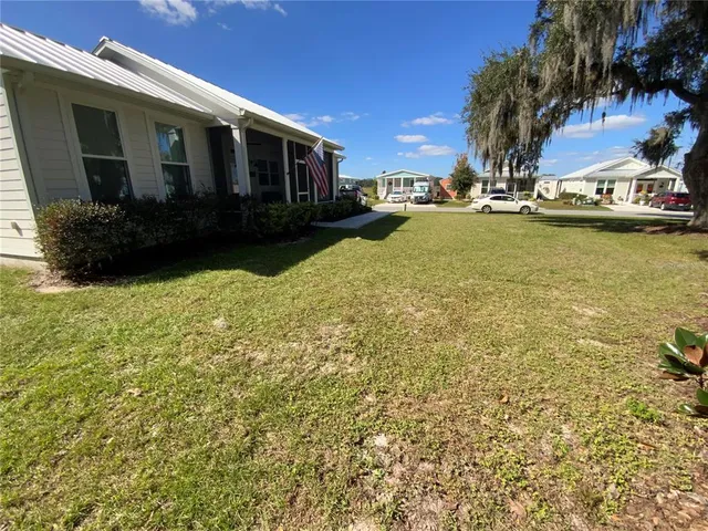 $192,500 | 12103 Grand Oak Lane, Oxford, FL 34484