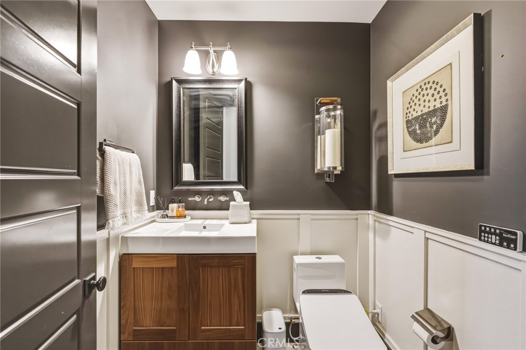11735 Manchester Way Porter Ranch, CA 91326 - Photo 31 of 61 Gallery Image 31
