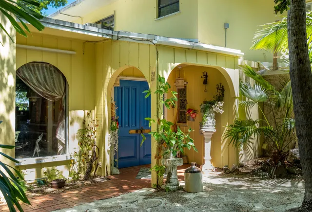 $7,900,000 | 95480-90 Overseas Highway, Key Largo, FL 33037