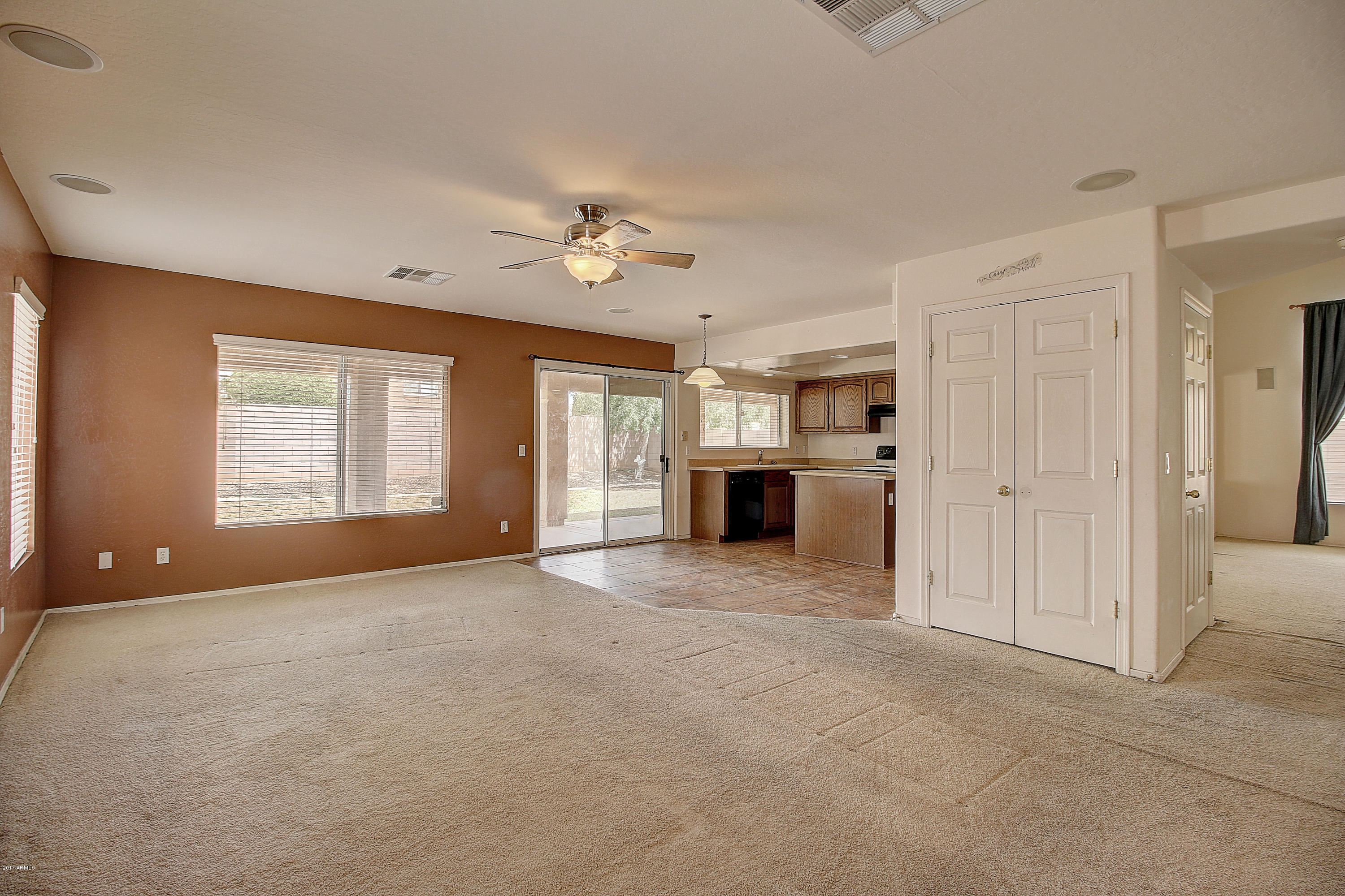 15826 West Redfield Road Surprise, AZ 85379 - Photo 19 of 36 IMG_7383_4_5_6_7