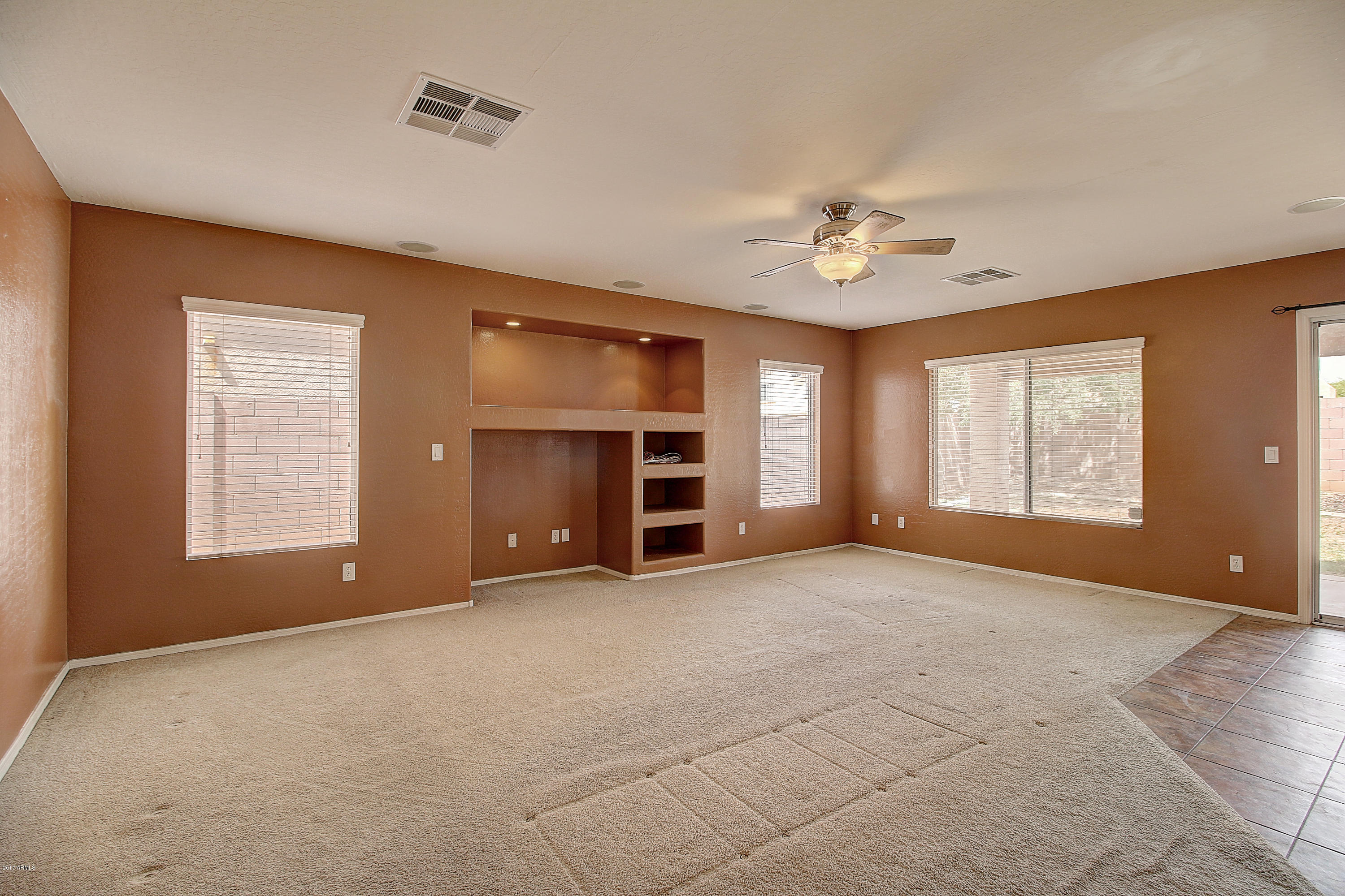 15826 West Redfield Road Surprise, AZ 85379 - Photo 20 of 36 IMG_7393_4_5_6_7