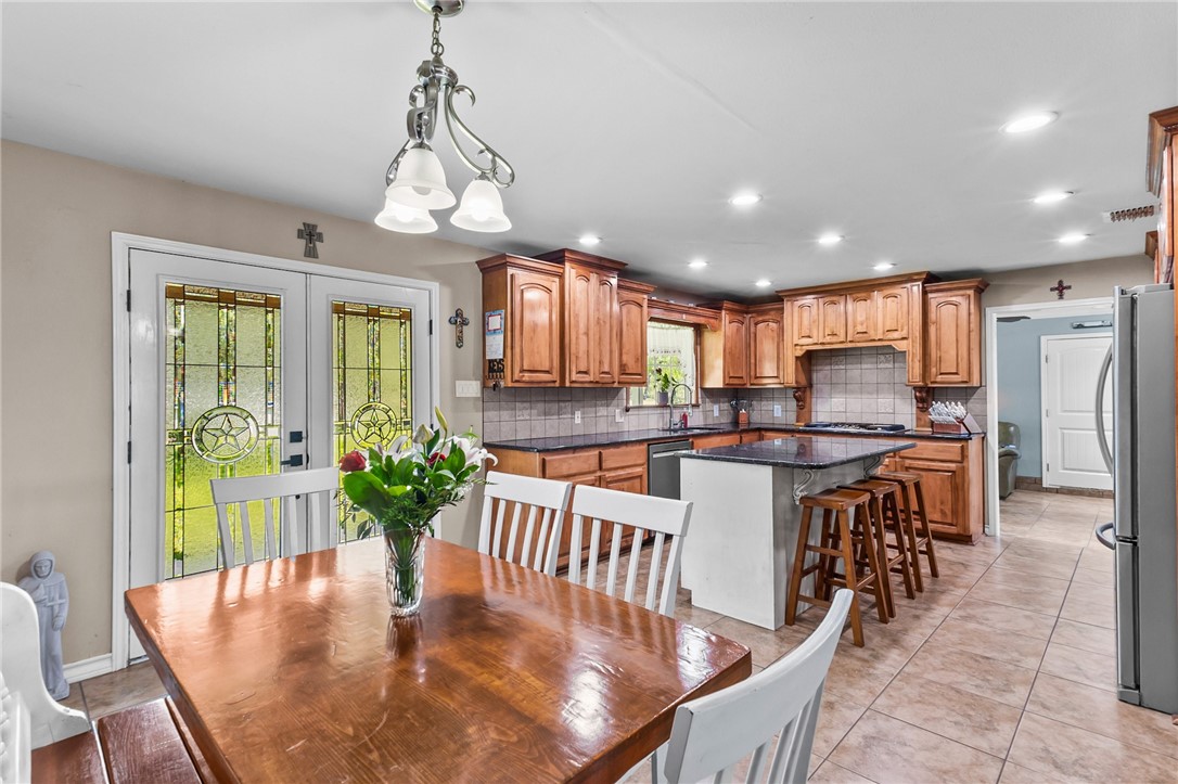 23107 County Road 1092 Mathis, TX 78368 - Photo 15 of 40 Gallery Image 15