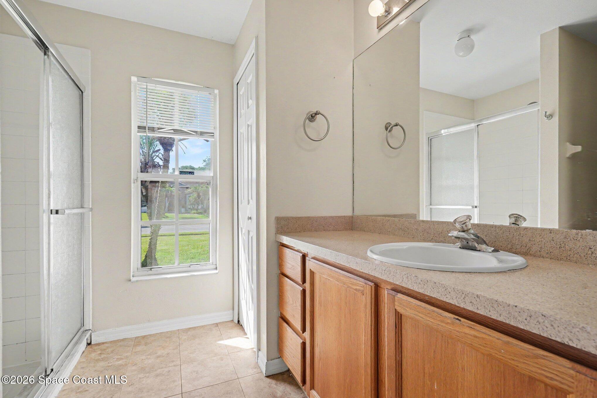 1154 Ida Way Melbourne, FL 32940 - Photo 19 of 27 Master Bathroom