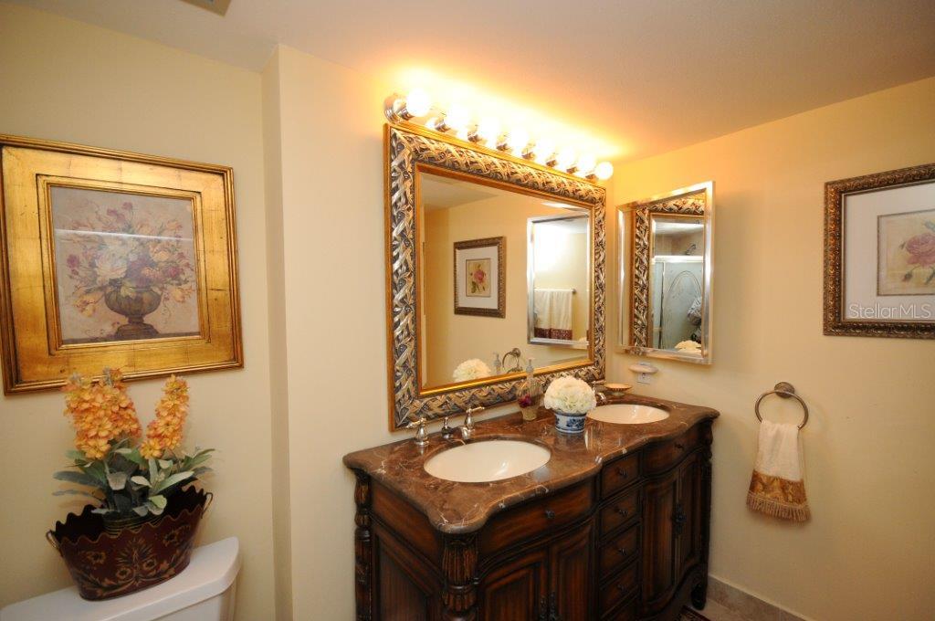 5880 Midnight Pass Road, Unit 808 Sarasota, FL 34242 - Photo 15 of 25 Bathroom 2