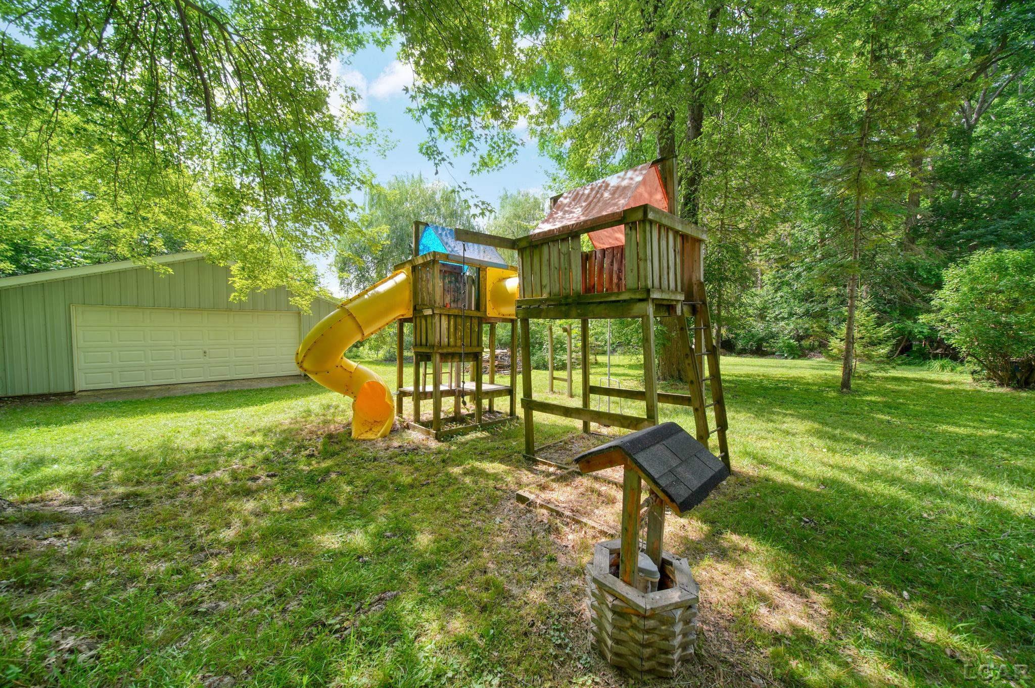 295 Ridgeway Drive Brooklyn, MI 49230 - Photo 34 of 49