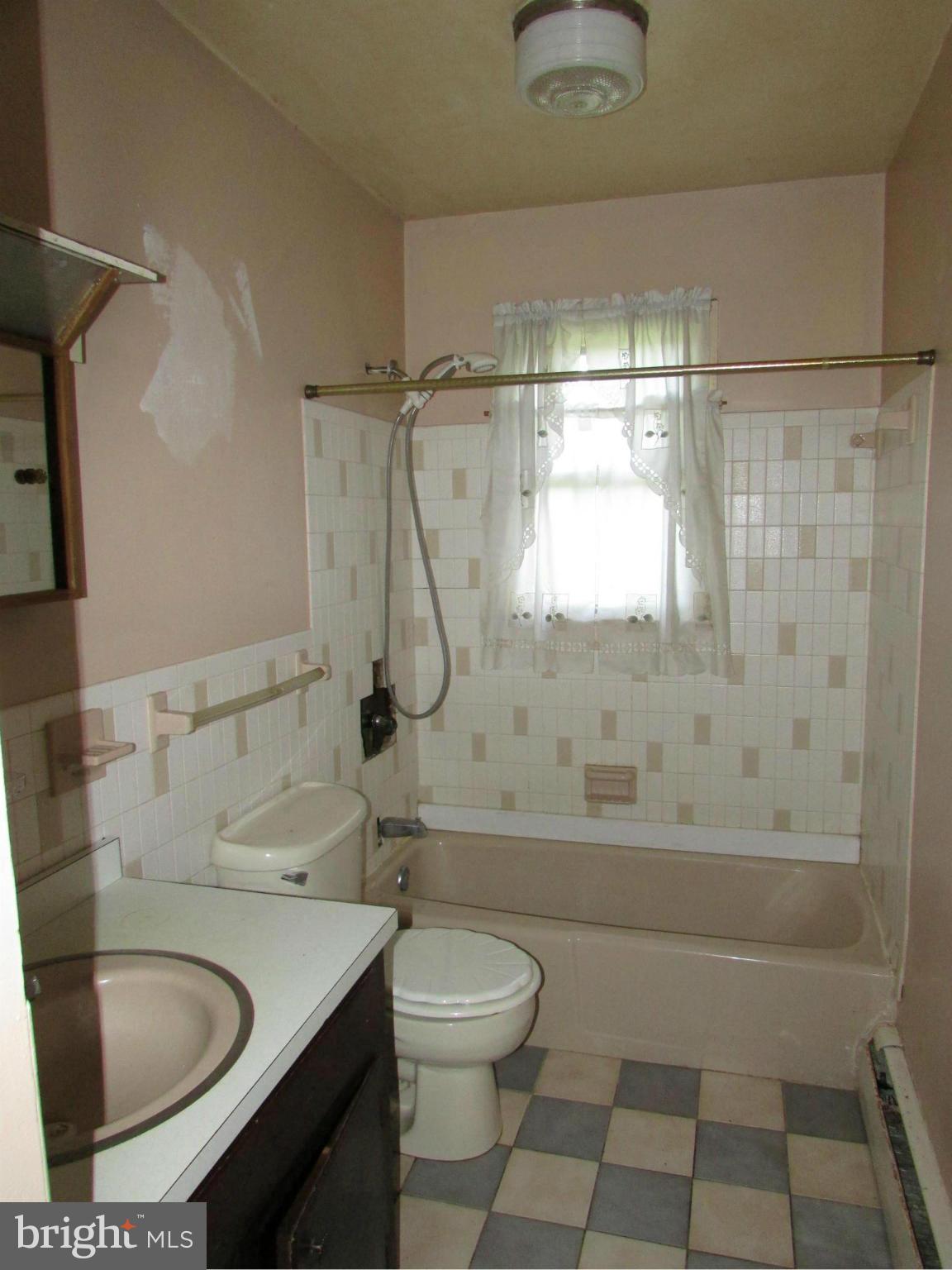 7958 McKaig Road Frederick, MD 21701 - Photo 17 of 22 Bath