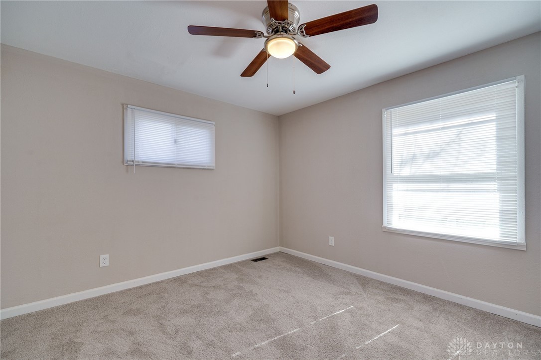 3471 Springdale Road Cincinnati, OH 45251 - Photo 17 of 32 Gallery Image 17