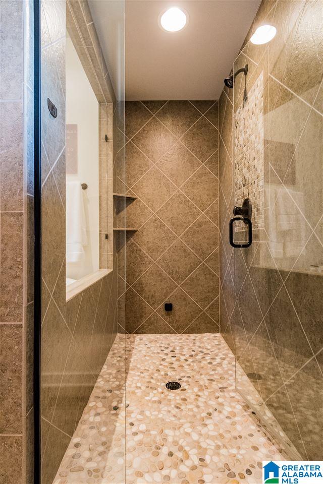 1447 Ridge Road Birmingham, AL 35209 - Photo 20 of 36