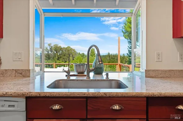 $1,695,000 | 6096 Vine Hill School Road, Sebastopol, CA 95472